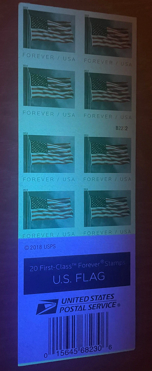 2019 US Flags in Rolls / Booklets Forever First Class Postage Stamps - Image 3