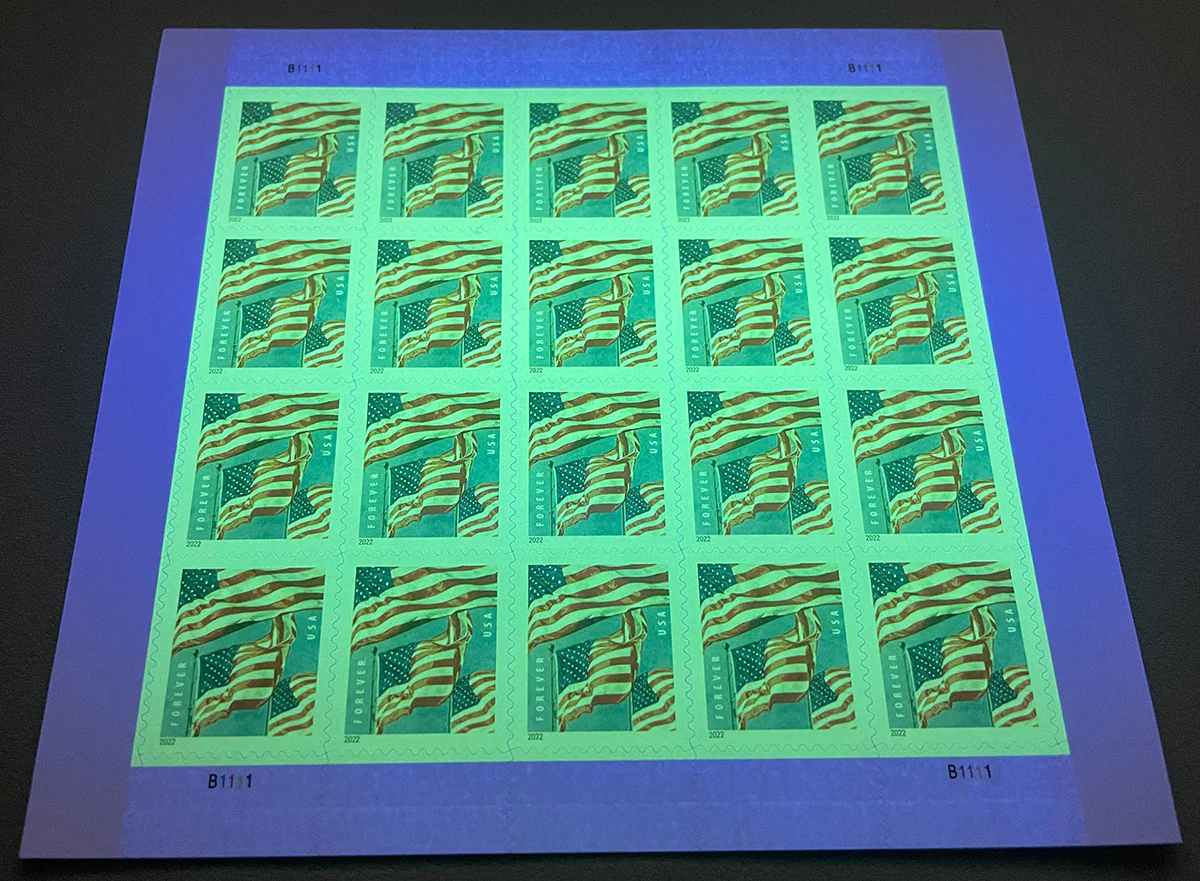 2022 US Flags Forever First Class Postage Stamps - Image 3